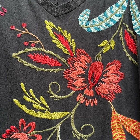 Johnny Was Isabella Kimono Sleeve Tee Black Embroidered Dress - Picture 5 of 7